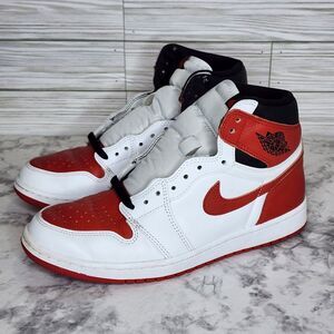 Air Jordan 1 High OG Heritage Sneakers Men’s 9.5 Excellent With Box